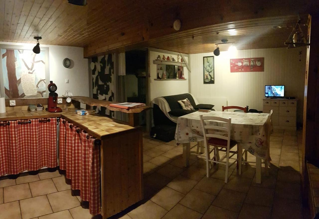 Le Reposion Vila Saint-Amé Exterior foto
